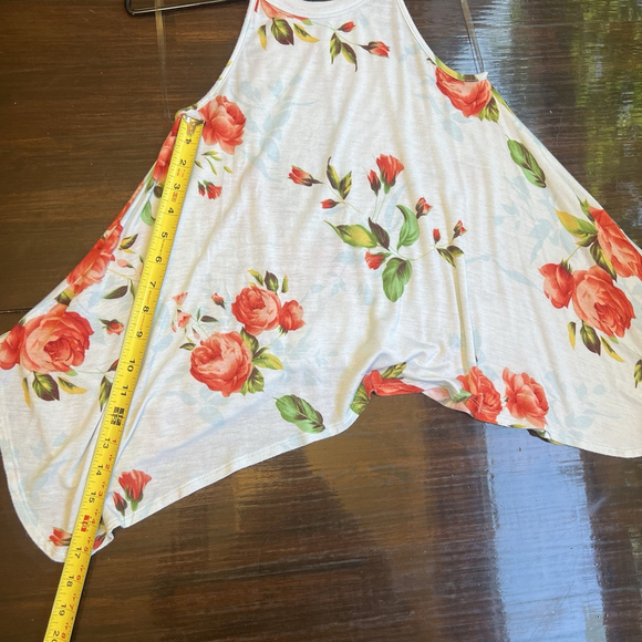 Sweet Claire Floral Tank Top Light Blue Racerback Tunic Flowy Size Small - Picture 9 of 10